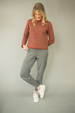 Load image into Gallery viewer, D010 ADELE - Cima BiancaMerinoWool#MerinoKnitwear#OutdoorKnitWear
