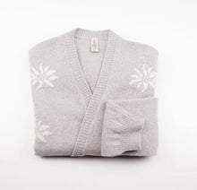 Load image into Gallery viewer, D023 ELIN  | Cima Bianca Merino Wool | Merino Knitwear | Outdoor KnitWear | Merino Wool Wool Cardigan | Merino Wool Sweater | Grey | Product Shot | White Details | 
