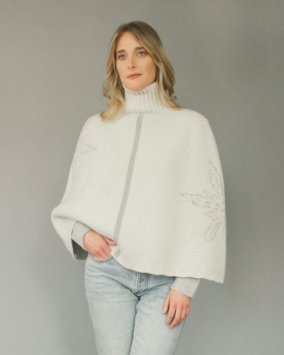 D055 HILDE - Cima BiancaMerinoWool#MerinoKnitwear#OutdoorKnitWear
