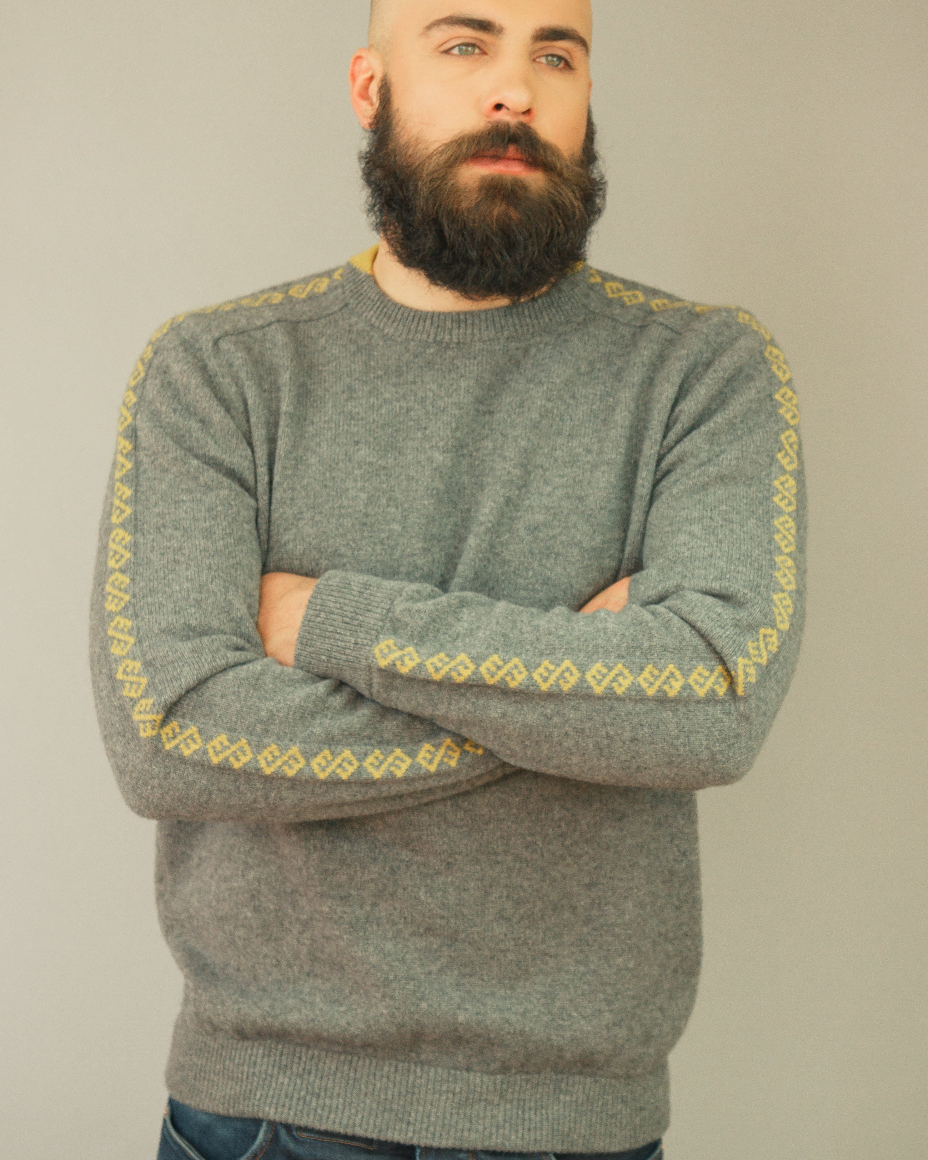 Crew Neck Sweater In Merino Wool Grey | Yellow Detail Grey Crew Neck | Front Shot | Fitted Merino Wool Sweater | Fit 