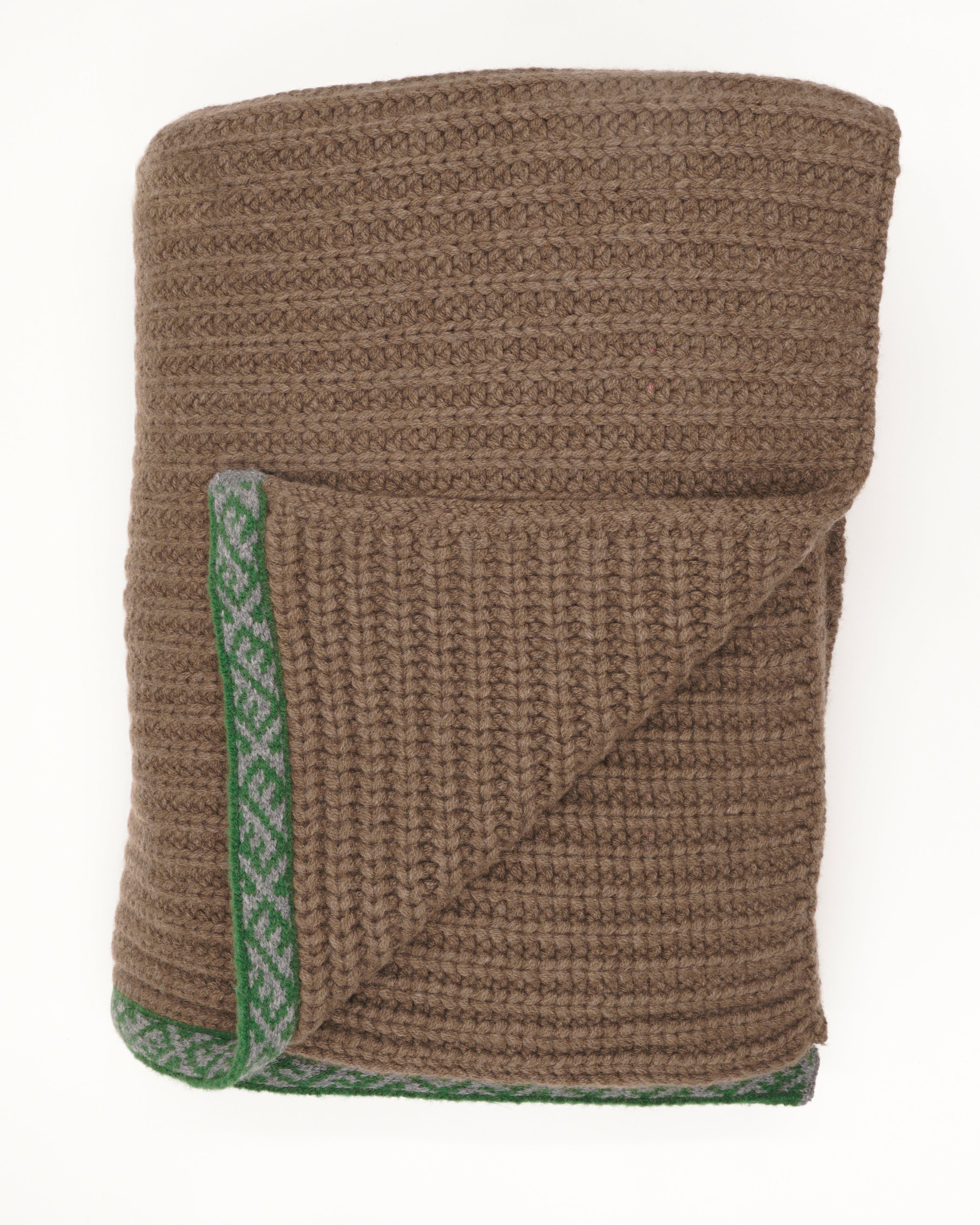 Wool Blanket | Sustainable | Nature | Cruelty-free outerwear | Brown and Green | Still life | Product shot