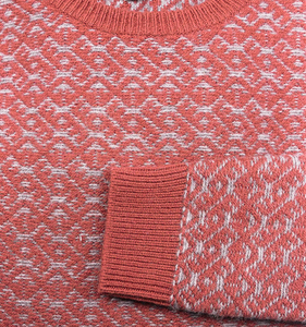 Merino Wool Sweater Red | Merino Crewneck Sweater | Product Shot | Front | Folded Merino Sweater | Red Detail | Grey Detail | Merino Wool | Outdoor Merino Knitwear | Detail Shot | 
