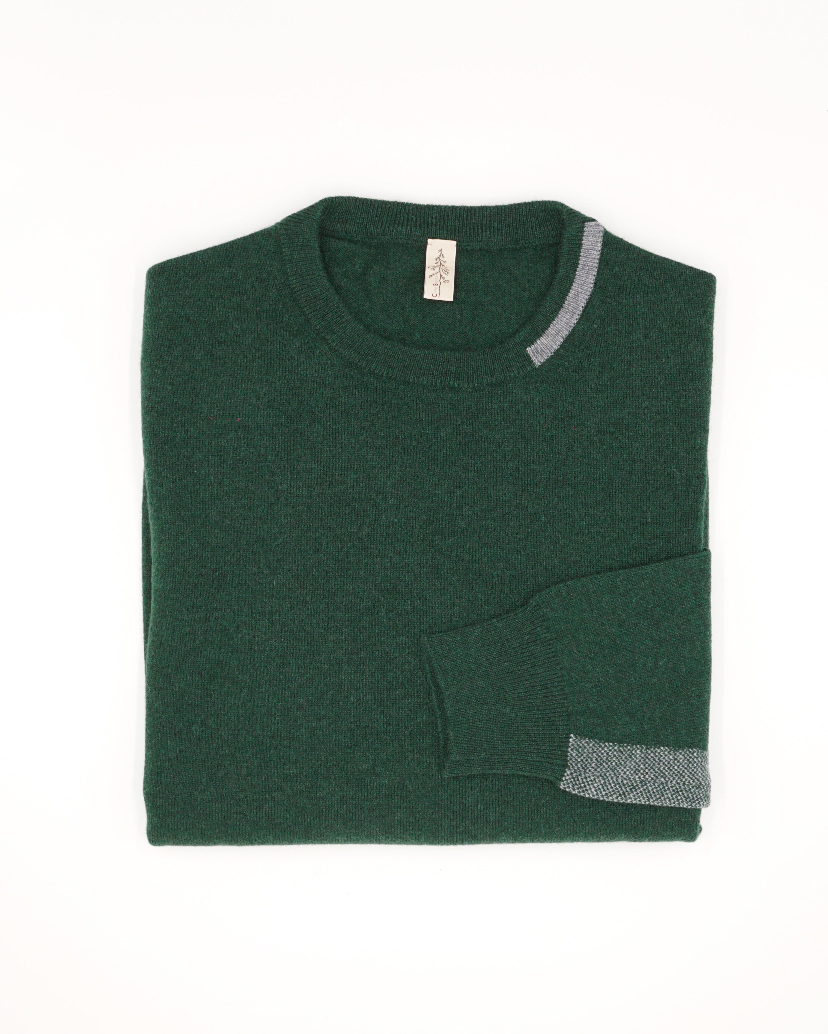 Merino Wool Crewneck Sweater | Crewneck | Sustainable | Nature | Cruelty-free outerwear | Green | Product shot